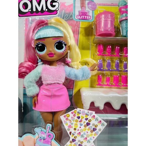 LOL Surprise! OMG Sweet Nails Candylicious Sprinkles Shop With Doll 15 Surprises - Picture 6 of 13